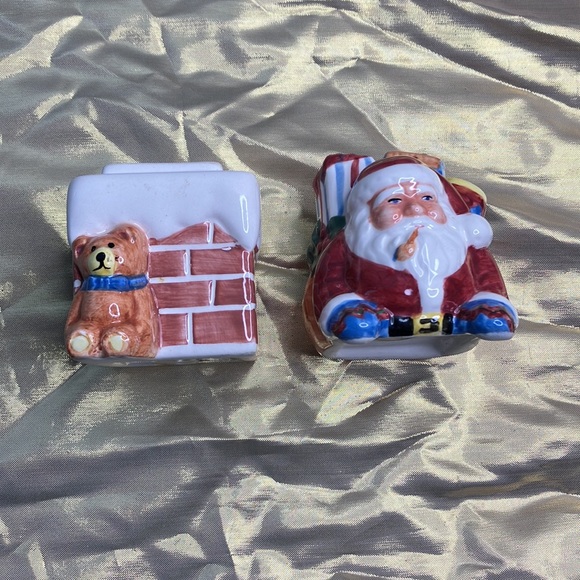 Vintage & Retired “A Christmas Story” Santa in the Chimney stacking salt… - Picture 4 of 6